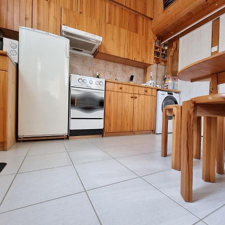 Little Cozy Apartman Miskolc Exterior foto